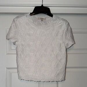 Elegant White Textured Short Sleeve Top